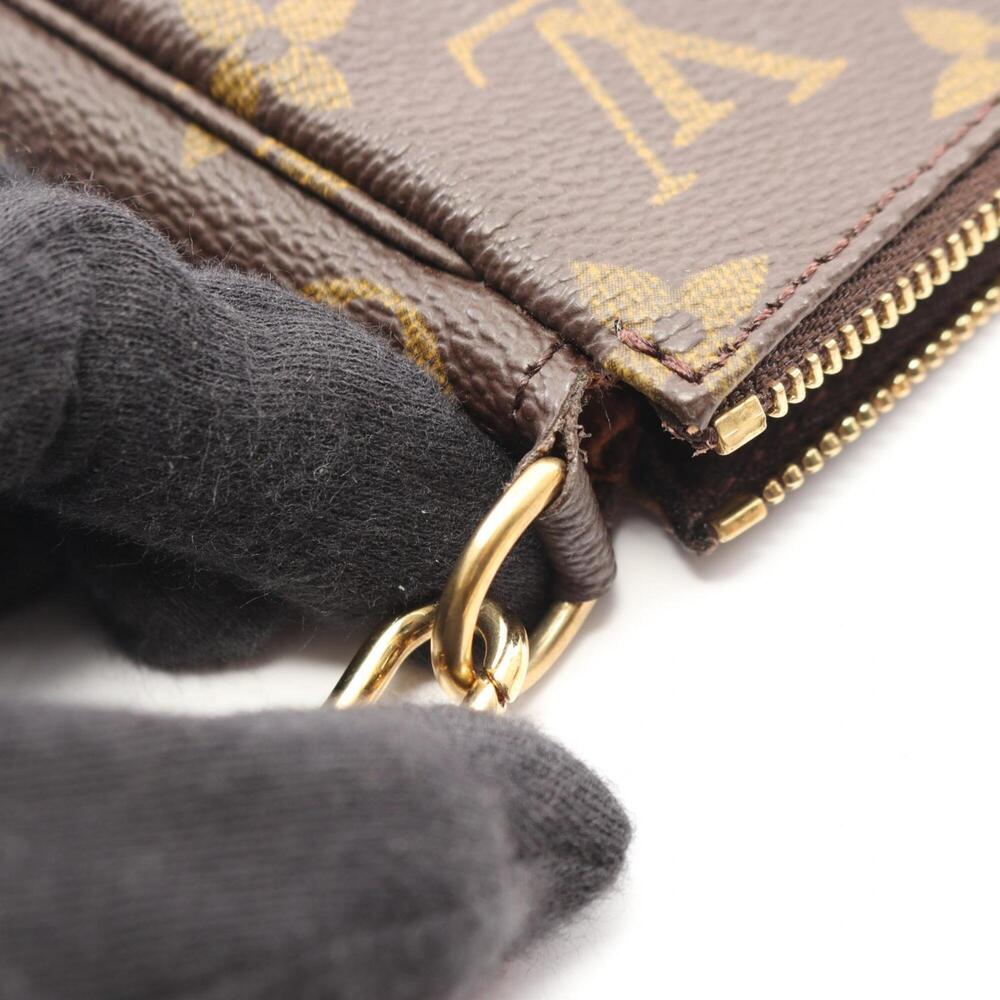 LOUIS VUITTON Authentic Brown Monogram Leather Pochette Bag - Picture 7 of 11